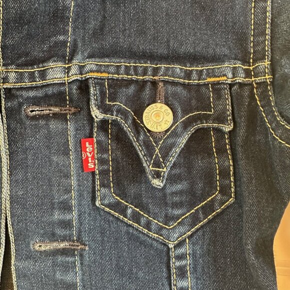 Levi's Jean Jacket - Small - Picture 3 of 6